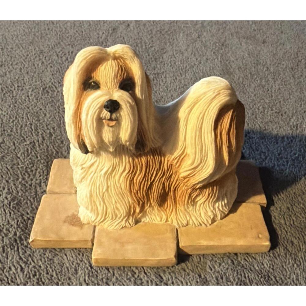 COLLECTIBLE! ShihTzu~Standing -Sherratt & Simpson Figurine Sculpture~Item #89014